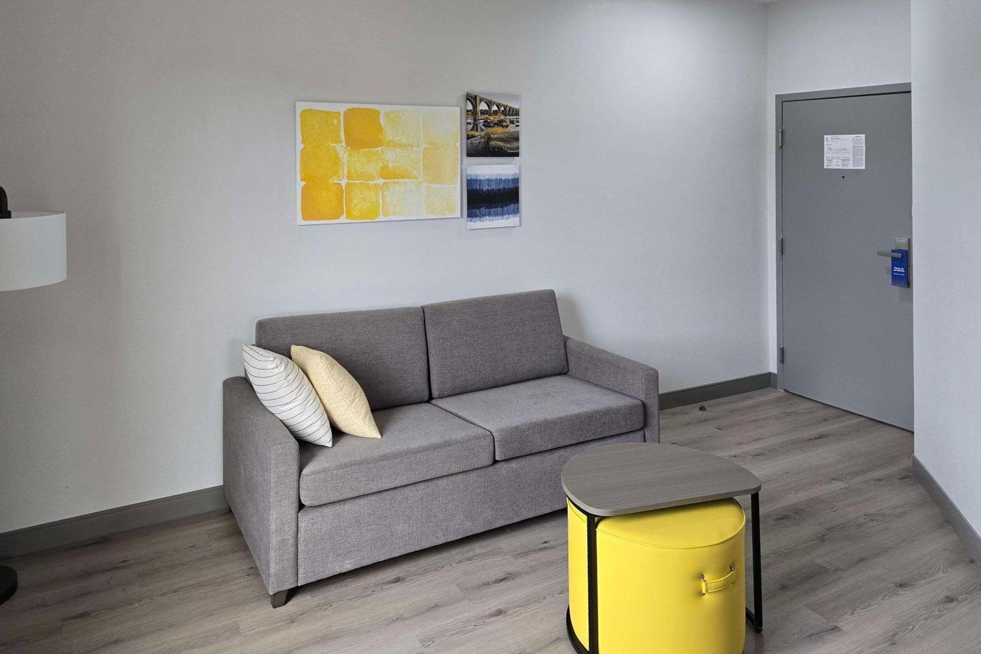 Comfort Inn & Suites Prince George - Fort Gregg Екстер'єр фото