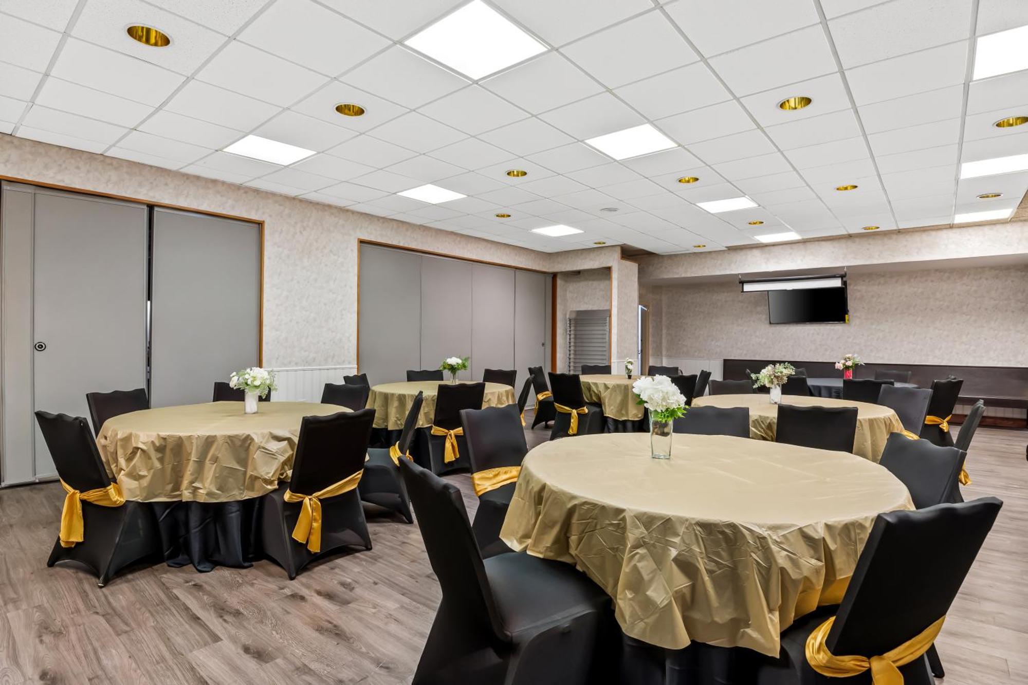 Comfort Inn & Suites Prince George - Fort Gregg Екстер'єр фото